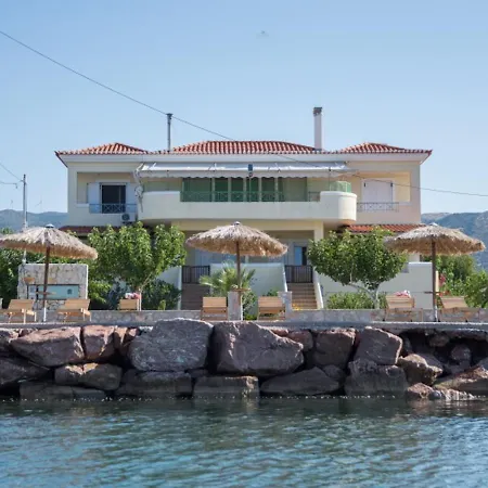 Ktima Develekou * Pigadhia (Argolis)